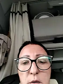 Snapshot of cuplubijoanna chatting on 01.10.26 cuplubijoanna online show from 01.10.26