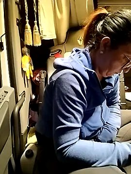 Snapshot of cuplubijoanna chatting on 02.18.26 cuplubijoanna online show from 02.18.26