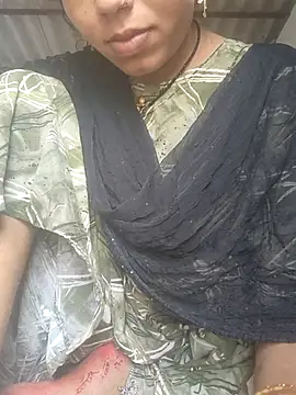 Snapshot of Simaran_bhabhi chatting on 10.08.25 Simaran bhabhi online show from 10.08.25