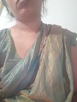 Snapshot of Simaran_bhabhi chatting on 10.28.25 Simaran bhabhi online show from 10.28.25