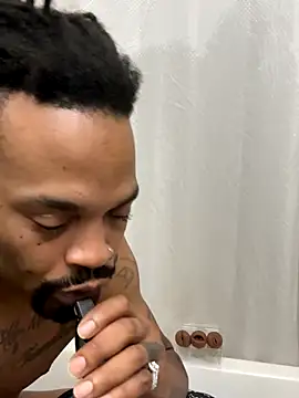 1BeautyN1Beast online show from 11.13.25