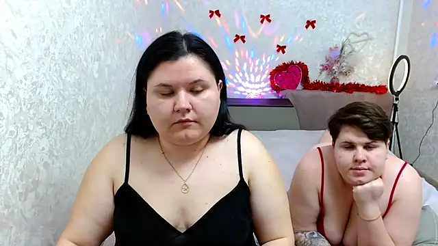 BeckyAndHellen online show from 01.10.25