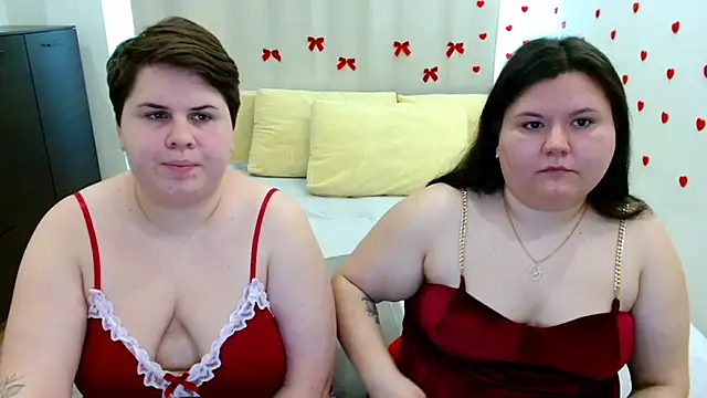 BeckyAndHellen online show from 10.18.25