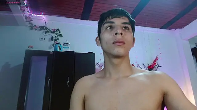 justin alexxx online show from 12.13.24