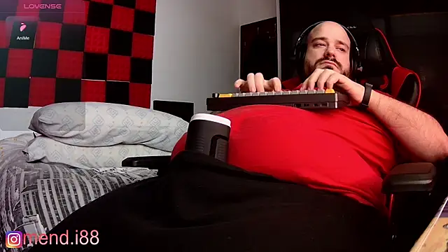 menditeta1 online show from 02.28.25