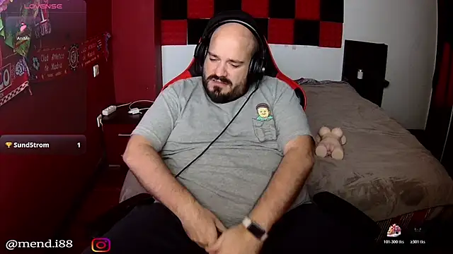 menditeta1 online show from 10.29.25