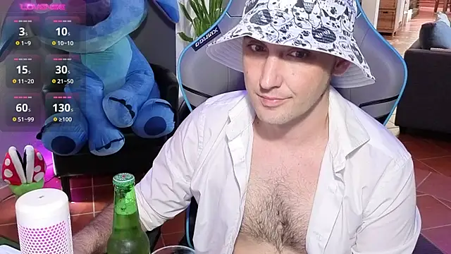 Snapshot of Gil_gamesh90 chatting on 06.26.26 Gil gamesh90 online show from 06.26.26