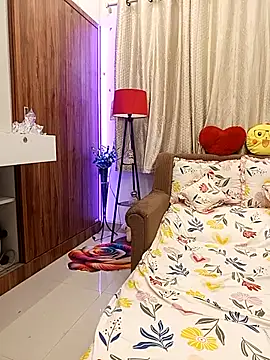 Snapshot of Divya_girl chatting on 06.16.26 Divya girl online show from 06.16.26