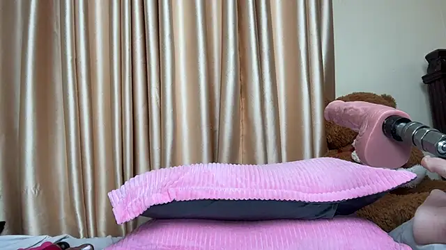 SexyAudreyFuck online show from 10.14.25