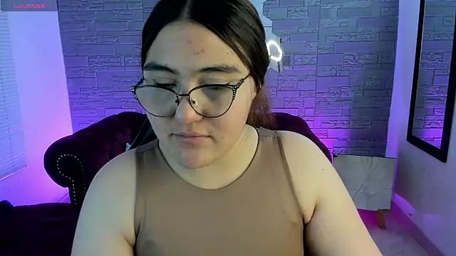 conniejames m online show from 11.04.25