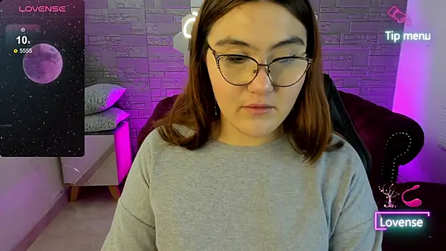 Snapshot of conniejames_m chatting on 02.18.26 conniejames m online show from 02.18.26