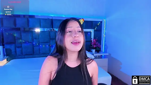 Snapshot of Venus_velez_ chatting on 12.11.24 Venus velez online show from 12.11.24