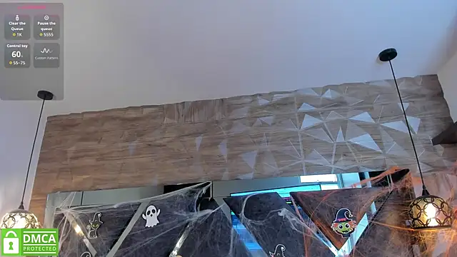 Venus velez  online show from 10.23.25