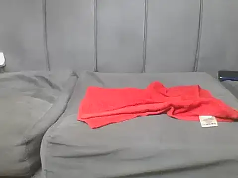 HoLy-ViRgiN online show from 02.14.25