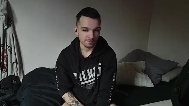 JackDesFeux online show from 03.06.25