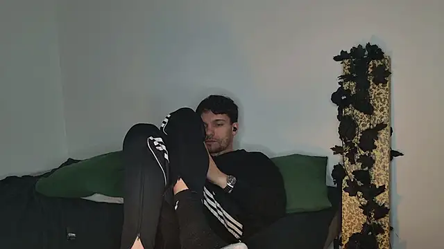 JackDesFeux online show from 11.11.25