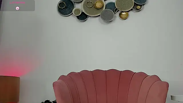 Snapshot of sonia_esd chatting on 03.13.25 sonia esd online show from 03.13.25