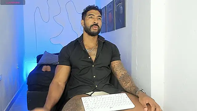 Snapshot of Xander_Str0ng chatting on 10.15.25 Xander Str0ng online show from 10.15.25