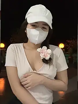BabyThree  online show from 12.26.24