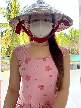 BabyThree  online show from 01.16.26