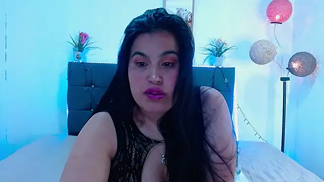 mia xx1 online show from 03.09.26