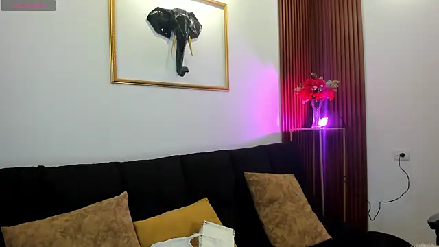 Zayda 1 online show from 10.13.25