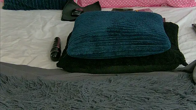 Snapshot of Yanira_Muslim chatting on 01.29.25 Yanira Muslim online show from 01.29.25