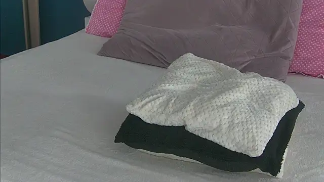 Snapshot of Yanira_Muslim chatting on 03.20.25 Yanira Muslim online show from 03.20.25