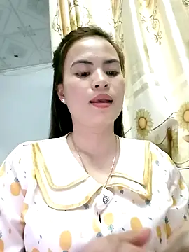 NgocQuyen2K online show from 02.08.25