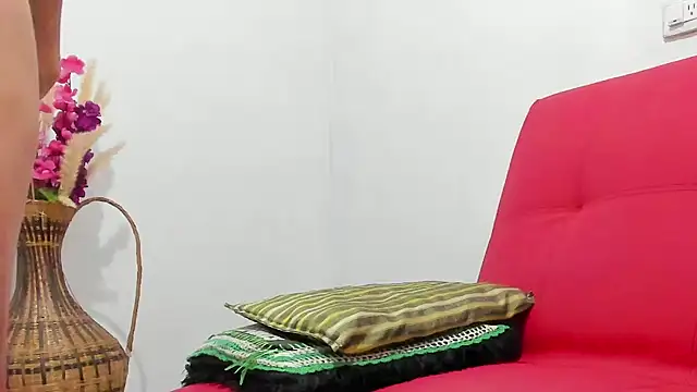 Latin Mature975 online show from 10.06.25