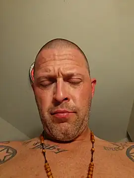 LongandEasy77 online show from 12.22.25