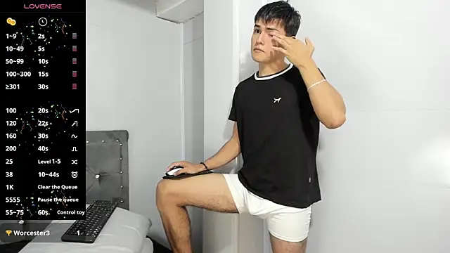 Jacobb Lee online show from 12.11.24