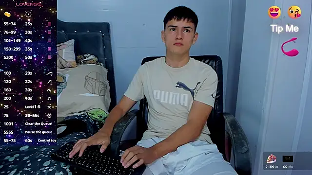 Jacobb Lee online show from 10.27.25