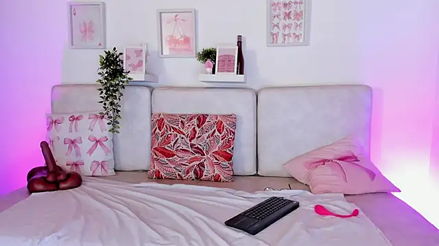 Malka Burning online show from 09.14.25