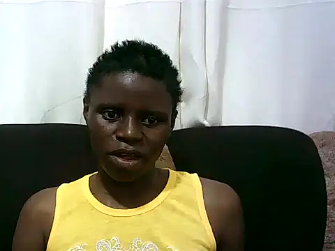 Snapshot of hottgirlval chatting on 02.20.25 hottgirlval online show from 02.20.25