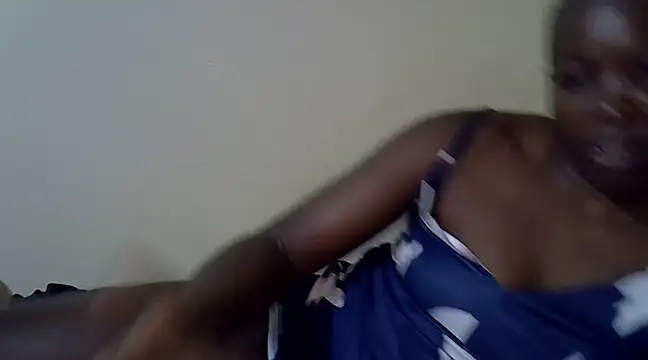 Snapshot of sweet_essin chatting on 02.12.25 sweet essin online show from 02.12.25
