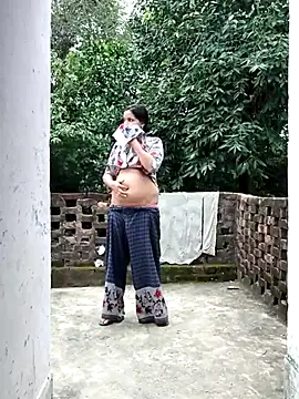 Snapshot of Hot-rubina chatting on 10.03.25 Hot-rubina online show from 10.03.25