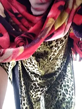 Snapshot of Hot-rubina chatting on 11.05.25 Hot-rubina online show from 11.05.25