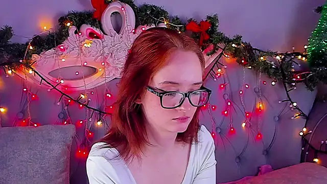 Snapshot of BridgetDay chatting on 12.31.24 BridgetDay online show from 12.31.24
