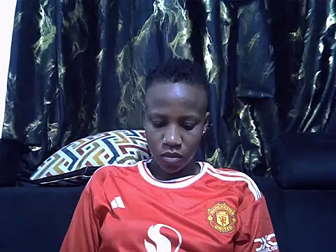 Snapshot of Spicey_diana chatting on 11.04.25 Spicey diana online show from 11.04.25