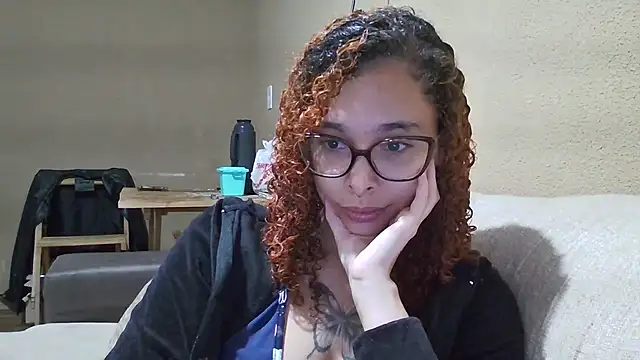 Snapshot of lizza_monroe chatting on 11.07.25 lizza monroe online show from 11.07.25