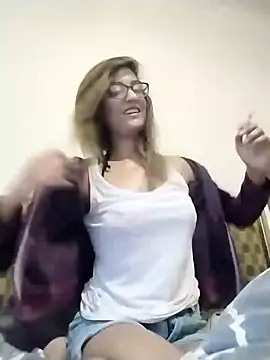 karmicQueen669 online show from 04.14.26