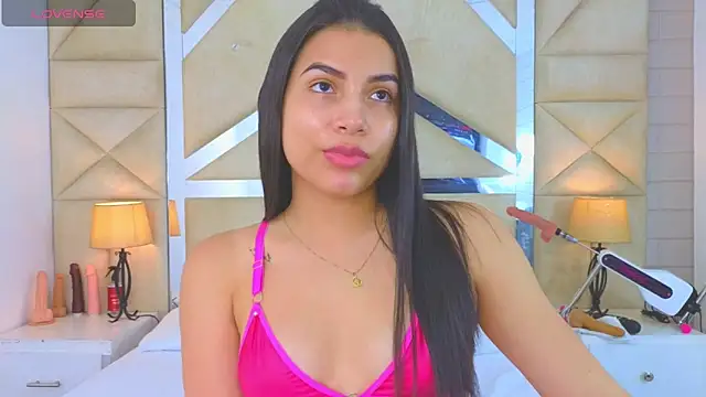 Snapshot of Tiphani_walker_ chatting on 09.30.25 Tiphani walker online show from 09.30.25