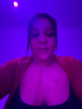 yourfavlightskinn online show from 12.21.25