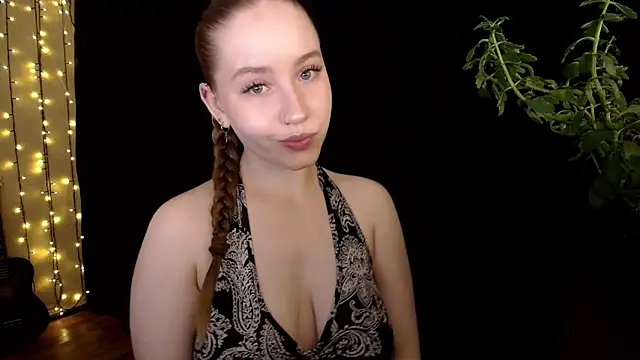 SindiWatsoon online show from 10.19.25