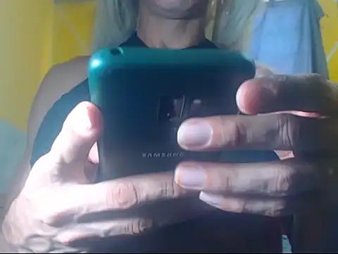 DanielaMuscleTS online show from 12.26.24