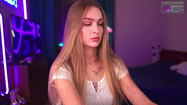 Kamila icee online show from 11.24.25