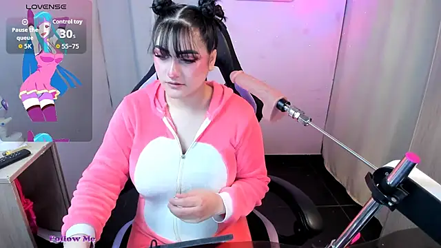 setzuna  online show from 11.28.25