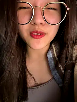 Snapshot of Krixxi22 chatting on 09.25.25 Krixxi22 online show from 09.25.25