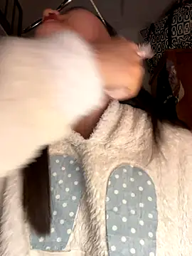 Krixxi22 online show from 11.18.25